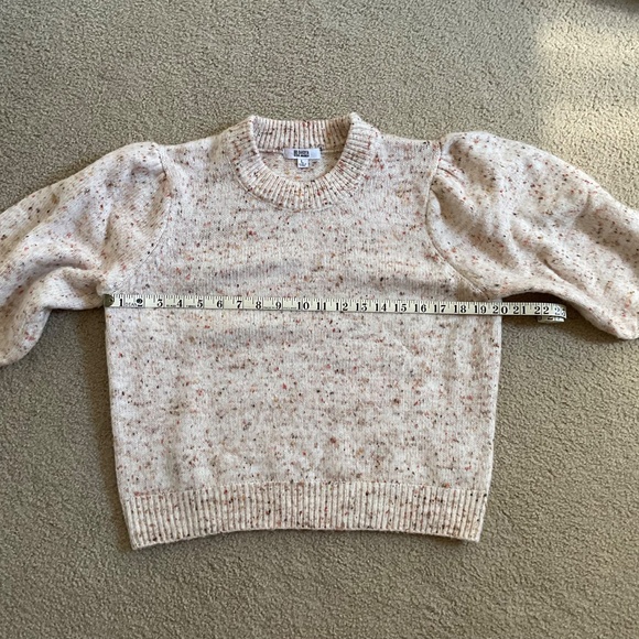 Steve Madden Women’s sweater size large beige with brown and dark orange fleck. - Picture 2 of 5
